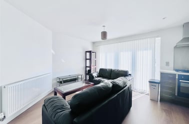 Loughborough Road, West Bridgford, Nottingham - Image 2